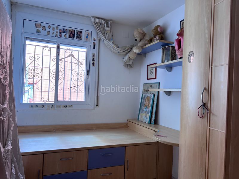 Foto 7bac354a-2fbd-49ec-86c2-e2a5337f233f. Casa adossada amb aparcament a Sants Barcelona