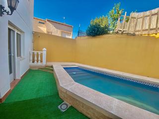Casa  Calle benjamín palencia. C / benjamin palencia