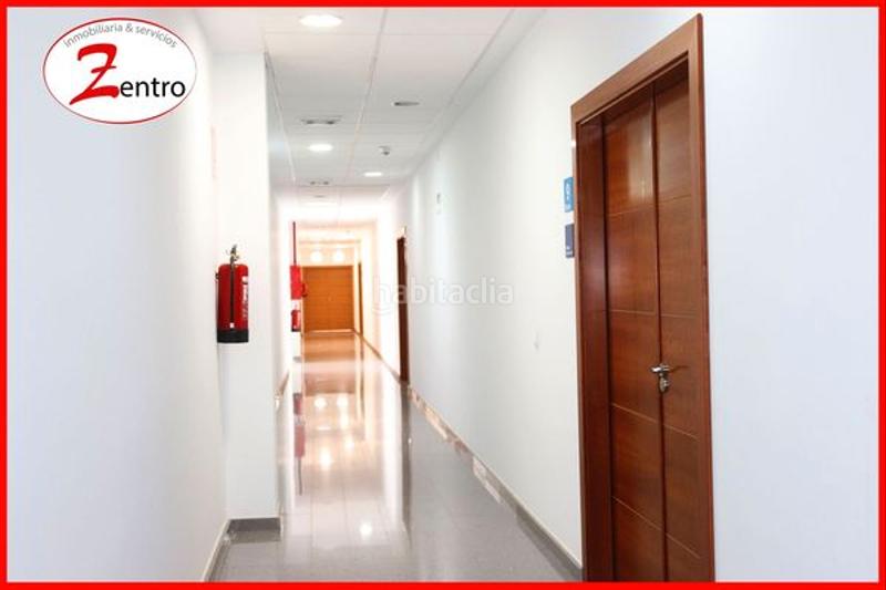 Foto 69dd3734-253b-49a9-a9b2-ee5573ff4592. Miete büro mit heizung in Alcázar de San Juan