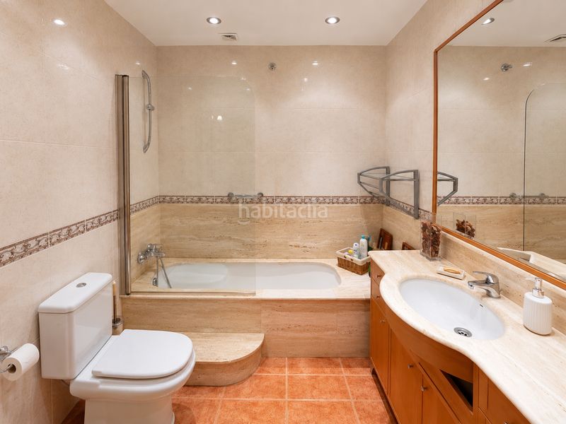 Foto d9c47bf6-c973-4a6b-9da8-cd3521e59ae7. Casa a schiera con parcheggio piscina in Alcázar de San Juan