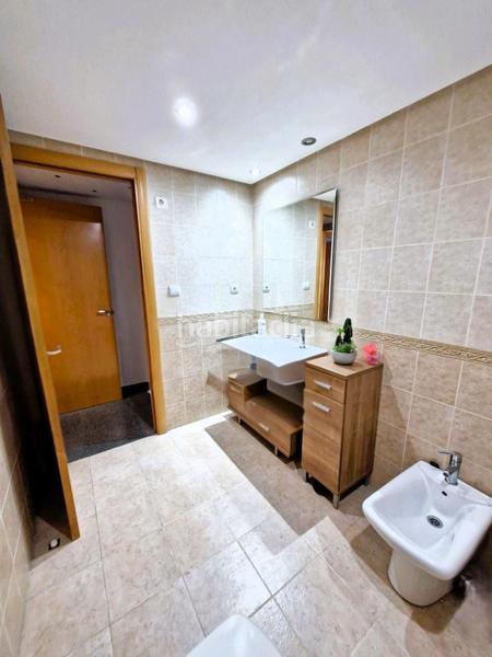 Foto 3131ce53-094f-4d6a-a901-77239a60a96c. Pis amb aparcament a Aldaia