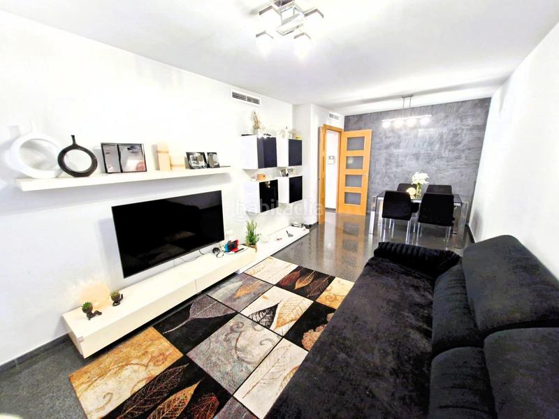 Foto 3b49a9bc-11fe-4d28-91ab-70cc7c74d16a. Pis amb aparcament a Aldaia