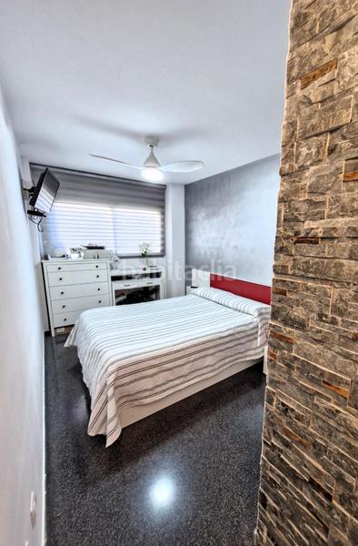 Foto efcf1032-20b4-45a2-b33b-0d654400658a. Pis amb aparcament a Aldaia