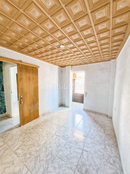 Foto 28f54cdd-af0f-476a-9bed-ef123baec079. Casa a Aldaia