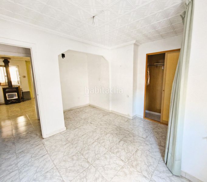 Foto 957c94bd-f4d7-43ae-8ff6-55d90eec5598. Casa a Aldaia