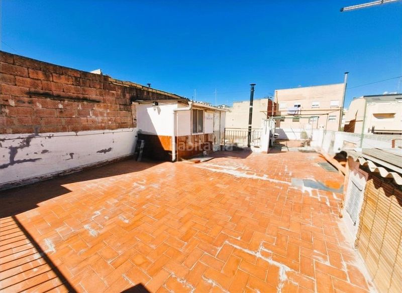 Foto cbcdf364-dc0b-40b1-ba79-ff68b8f9b362. Casa a Aldaia