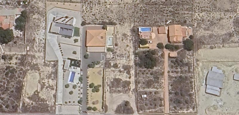 Foto 97cc0102-413e-463e-85bc-0531e0e5029c. Terreno residencial terreno en venta en calle montíboli en Alicante