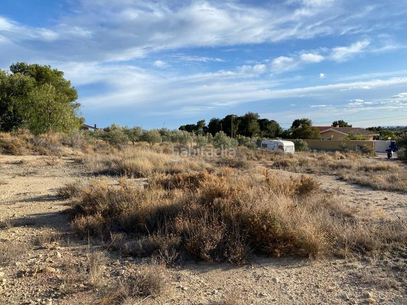 Foto a745f152-41c1-44f0-8caf-21a4fa266661. Terreno residencial terreno en venta en calle montíboli en Alicante