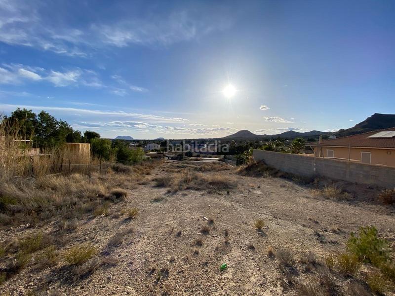 Foto ad38129b-f2f2-4160-8f59-e930fa8bb654. Terreno residencial terreno en venta en calle montíboli en Alicante