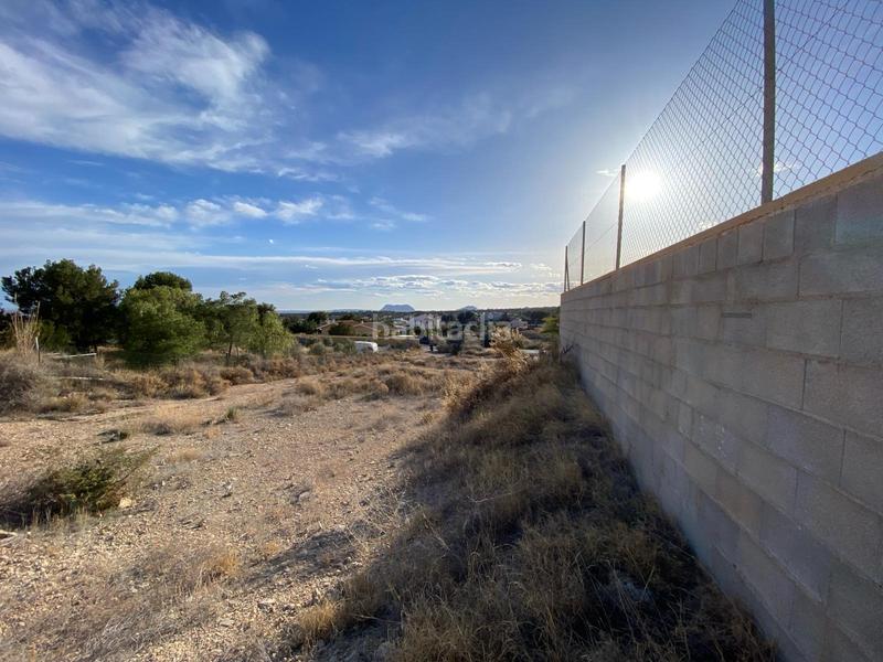 Foto f5c10848-9d86-44b5-903a-2be54f7c1734. Terreno residencial terreno en venta en calle montíboli en Alicante