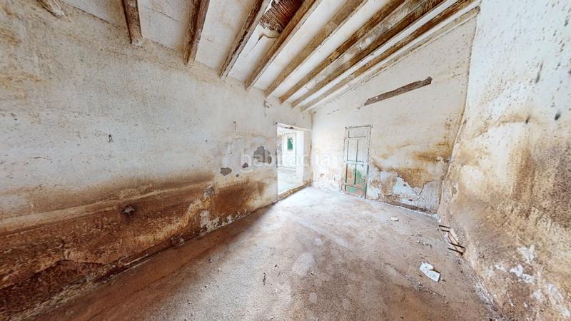 Foto 1de8f306-5375-4cf9-bf4d-0206f1538a58. Chalet con camino in Villafranqueza Alicante