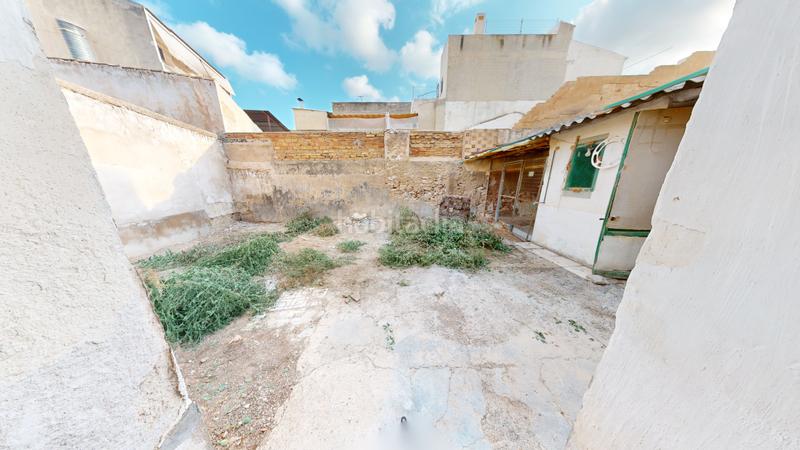 Foto 3602c9e3-7cd3-4d14-85ab-75e078237693. Chalet con camino in Villafranqueza Alicante