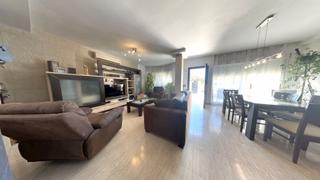 Casa adossada  Camí reial de la vila joiosa. Chalet adosado en venta en camino reial de la vila joiosa