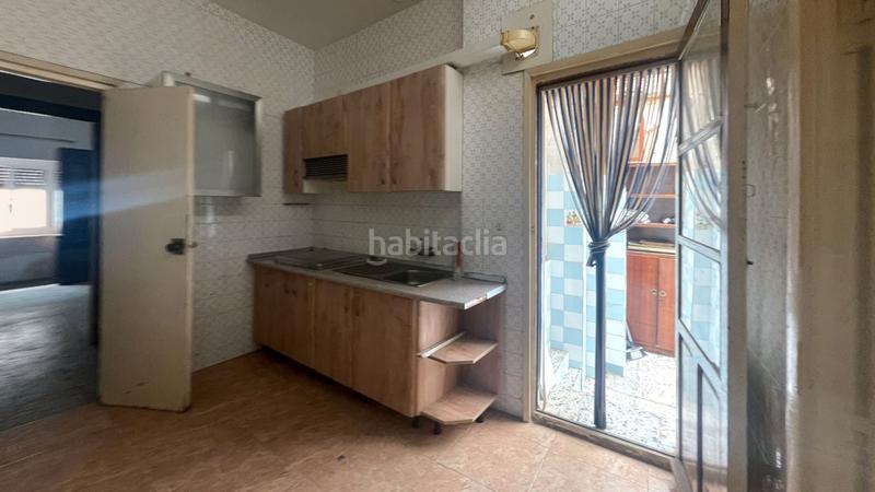 Foto 473a89c8-5cad-4670-8b6c-ae8cf6083a24. Piso  en venta en calle deportista benjamin rodriguez en Alicante