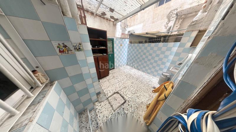 Foto ed8a8fde-fdff-43b6-8dae-7442de96e7f2. Piso  en venta en calle deportista benjamin rodriguez en Alicante