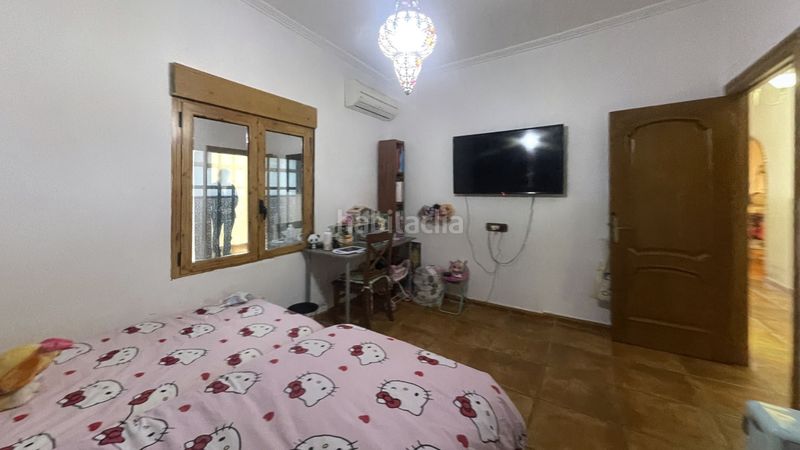 Foto 5f005db3-f255-4746-be34-c3f785087784. Casa amb xemeneia calefacció aparcament a Sol y Luz Sant Vicent del Raspeig