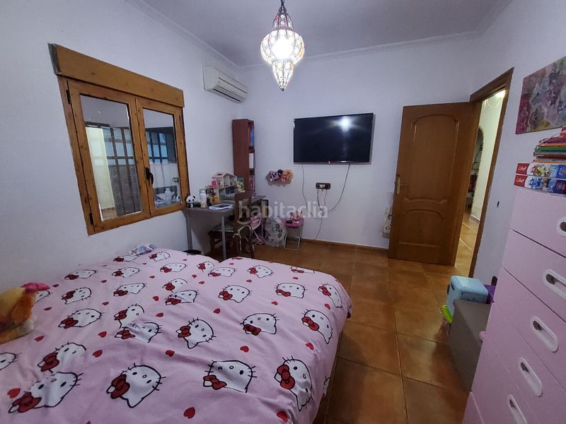 Foto dc89d2c8-049e-44e2-86f3-a6670e1fa38d. Casa amb xemeneia calefacció aparcament a Sol y Luz Sant Vicent del Raspeig