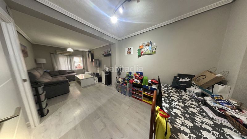 Foto 20fc9347-55bf-4862-b763-7f060435443e. Pis a Carolinas Altas Alicante