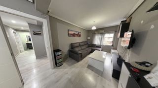 Appartamento  Carrer de benefactora remedios uriarte. Piso en venta en benefac.remedios uriarte