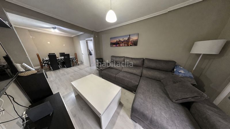 Foto 6b6ae95f-579c-4c34-8df9-2f1347e81663. Pis a Carolinas Altas Alicante