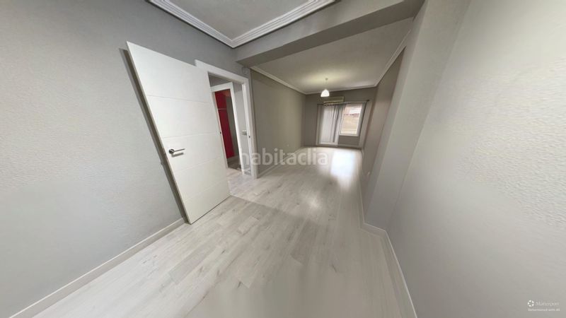 Foto 776148a7-1f4f-4322-baeb-a1b9189506e0. Pis a Carolinas Altas Alicante