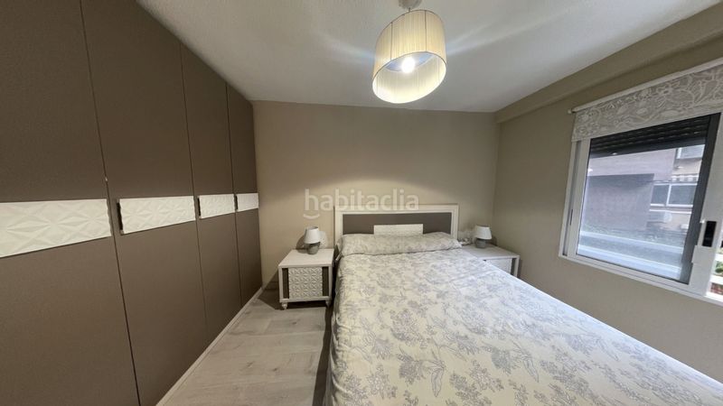 Foto a9f3e933-901f-424b-bac2-5ba8cc12d6df. Pis a Carolinas Altas Alicante