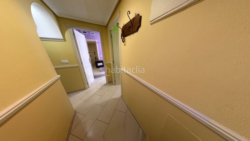 Foto d0b6eb36-346c-4e26-9043-34e51eb91625. Pis amb xemeneia calefacció aparcament piscina a Alicante