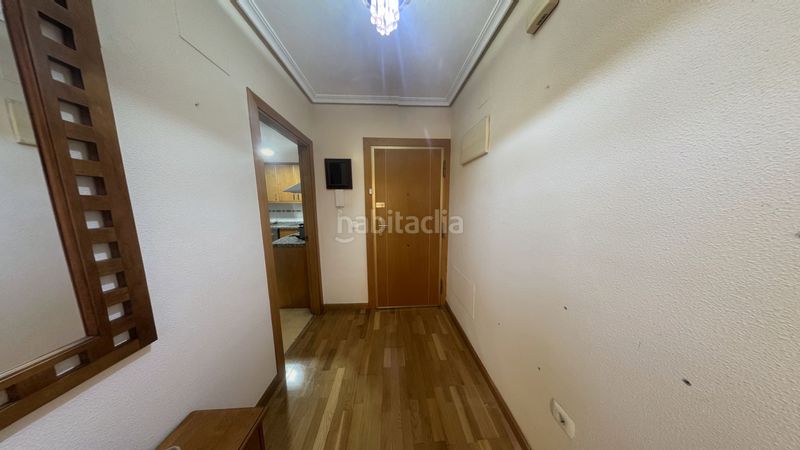 Foto 4edbe0a8-bb3a-4f28-bea9-f7e8c97821ff. Pis amb calefacció piscina a Babel Alicante