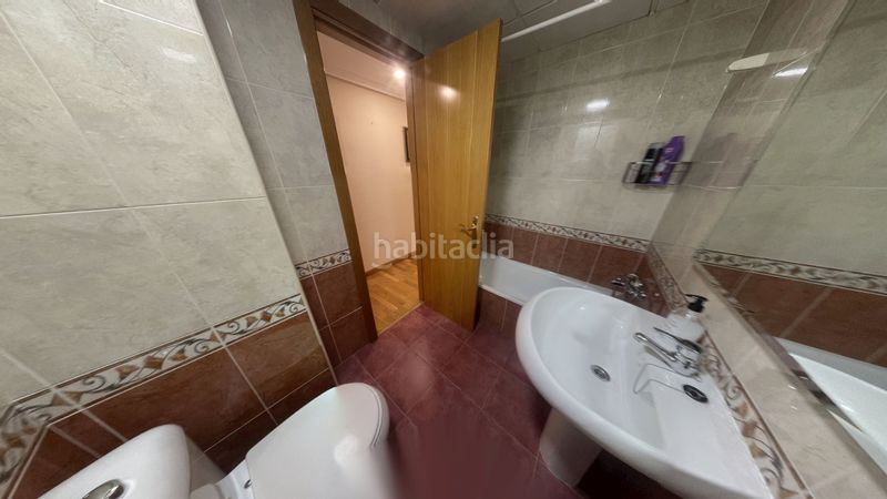Foto e4c8b805-3c8a-4b6a-8486-dfda2f311cc2. Pis amb calefacció piscina a Babel Alicante