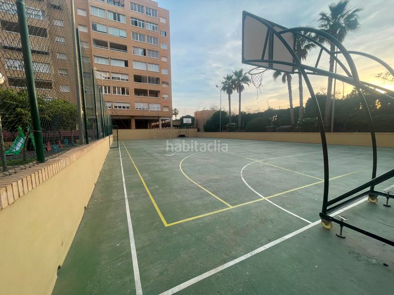 Foto f4f901dc-6d56-49c1-a22e-889f7dd5b5b2. Pis amb calefacció piscina a Babel Alicante