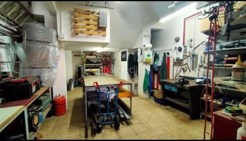 Foto e121222b-7ba2-4ea5-a481-13e6a01fbc96. Local comercial a Centro Urbano-Hirigunea Leioa
