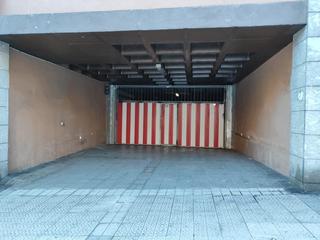 Parking coche en Kabiezes. Parcela amplia en barandiaran