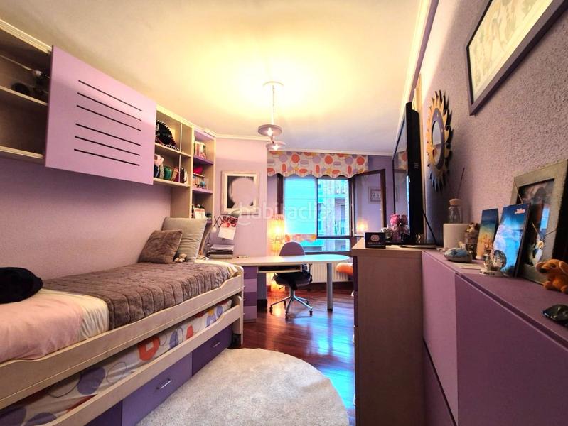 Foto 05fca03e-7270-408c-bd20-3352fdeb6c7e. Piso vivienda de 100 m2 en la txitxarra con garaje y trastero. en Santurtzi