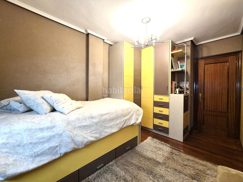 Foto 22190731-cae2-4063-ad07-9e22f8e9ba96. Piso vivienda de 100 m2 en la txitxarra con garaje y trastero. en Santurtzi