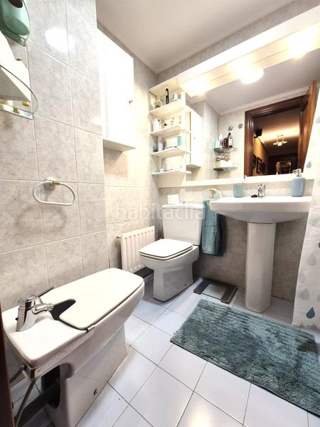 Foto 6d55c75c-c80e-4f22-b0c4-6d32cbdd5250. Piso vivienda de 100 m2 en la txitxarra con garaje y trastero. en Santurtzi