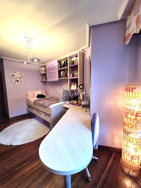 Foto c297268f-7295-477c-9508-43fca1f37c81. Piso vivienda de 100 m2 en la txitxarra con garaje y trastero. en Santurtzi