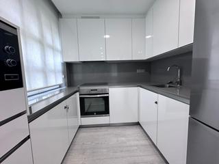 Lloguer Pis a Larrea - San Juan de Dios - Peñota. Se alquila vivienda de 2 habitaciones