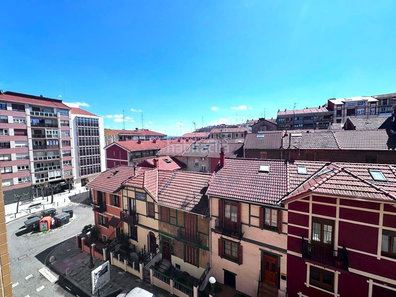Foto 0e6d3b93-647f-4f78-a51b-cbd02d5a804b. Appartamento in Txabarri - La Unión - Vista Alegre Sestao