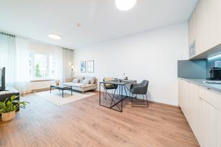 Etagenwohnung in La Serna