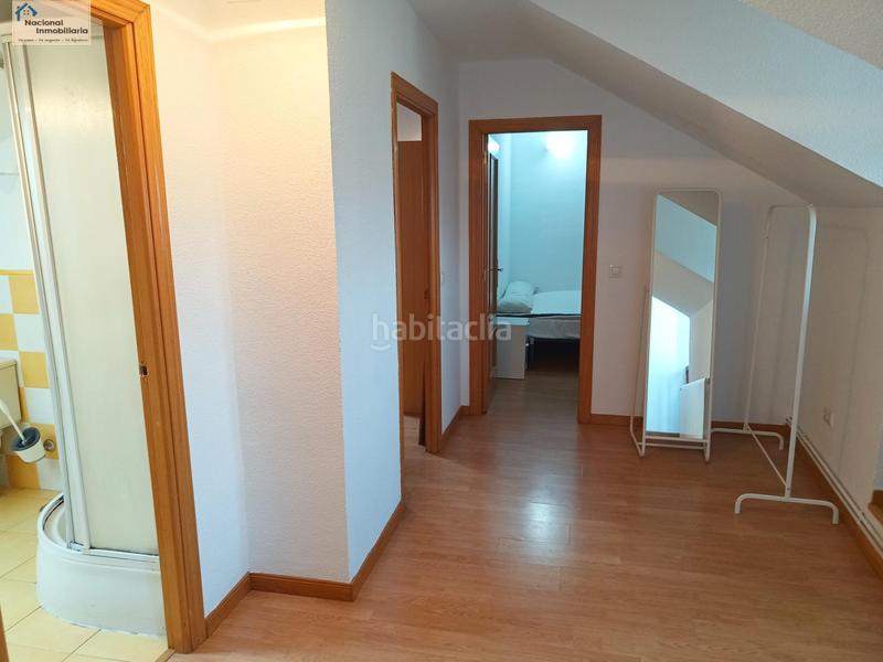 Foto 44acb894-9035-4629-832f-2f802cc5d74b. Duplex avec chauffage dans Centro Segovia