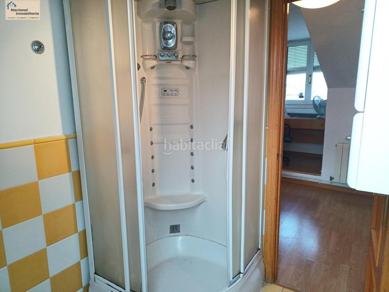 Foto 9ea055d0-3d1c-48d5-8574-09e95ddfe684. Duplex avec chauffage dans Centro Segovia