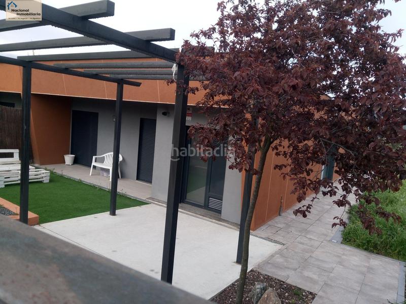 Foto bfc6939d-7f0a-4426-bc71-51d14f4d361d. Doppelhaus mit heizung in Los Ángeles de San Rafael Espinar (El)