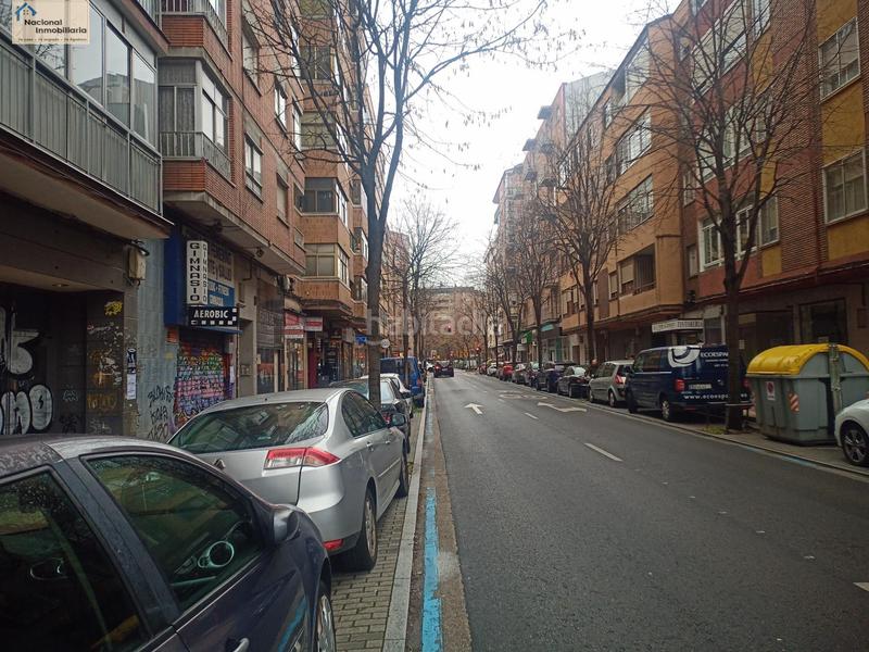 Foto 553a2ccc-5ad0-40ae-9878-a1cfc6c9bd3c. Local comercial local acondicionado como oficina en Valladolid