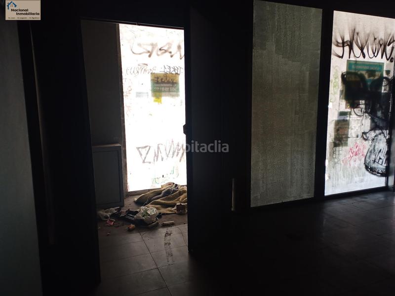 Foto 90516c43-7dd2-42f0-aa7d-e235966c1300. Local commercial dans La Farola Valladolid