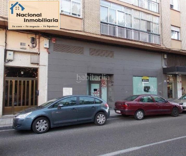 Foto 413e6c2f-00fa-40bf-86d9-5db51c172893. Locale commerciale in La Victoria - Puente Jardín Valladolid