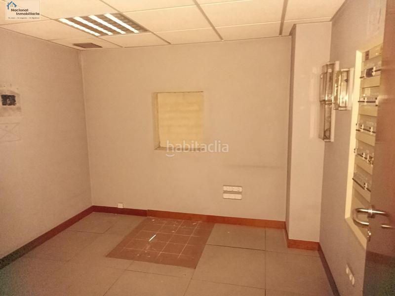 Foto 7e0431cf-81ac-404d-b4a4-08c83acb89bc. Locale commerciale in La Victoria - Puente Jardín Valladolid