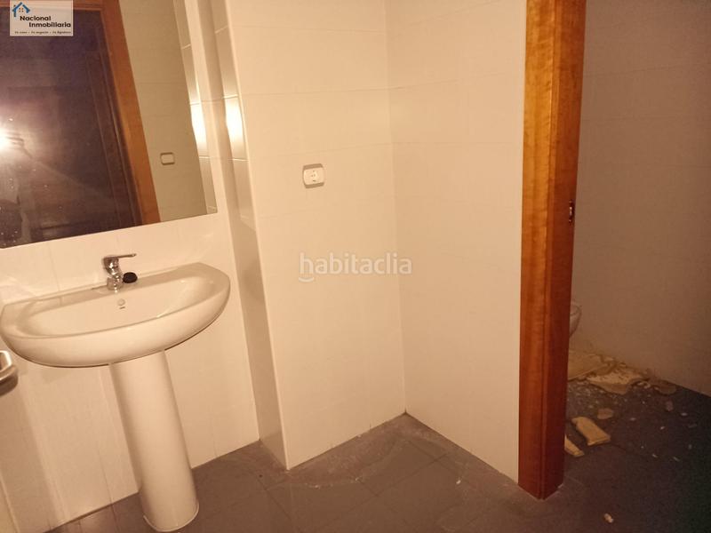 Foto bfe9b86f-6138-4da8-8e06-9d5e52588441. Locale commerciale in La Victoria - Puente Jardín Valladolid