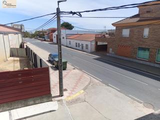Maison  Calle aldealengua. Adosado en esquina, con patio