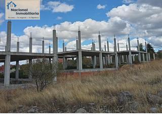 Terreny residencial  Camino fuente del molino-la. Solar urbano con obra iniciada