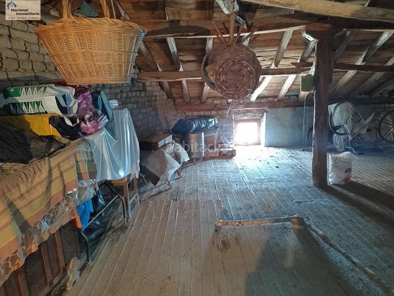 Foto daf30067-63e5-4d8f-adae-ef1031da3276. Casa con riscaldamento parcheggio in Aldeanueva del Codonal